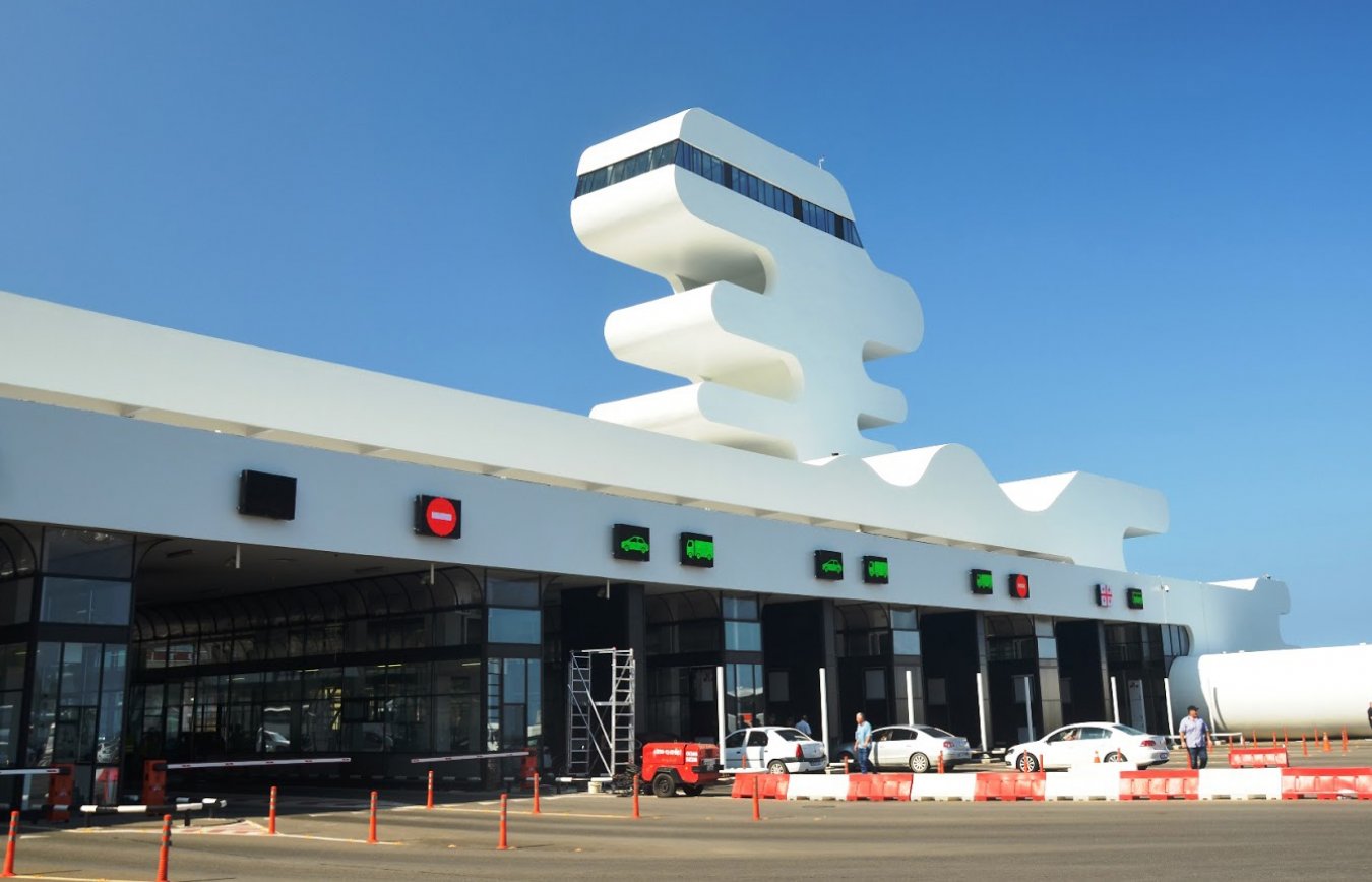 Ekvator Lojistik Azerbeycan,Kazakistan, Tiflis, Batum ,Gürcistan Avurapada  Almanya ve Fransanın  her noktasına nakliye ve taşımacılık hizmeti vermektedir.